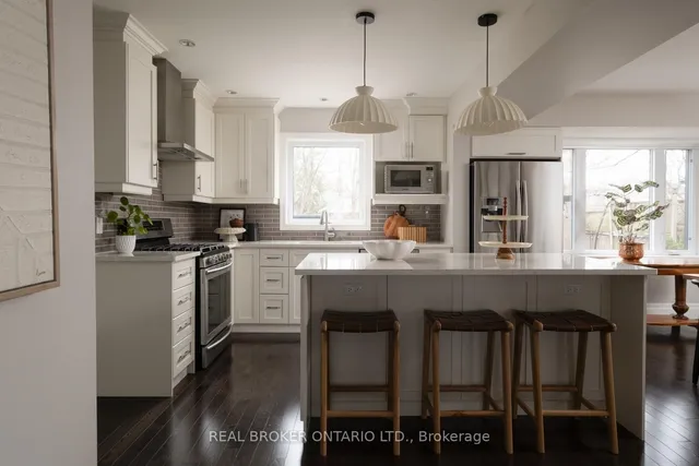 Additional image 11 of 23 Twenty Eighth St