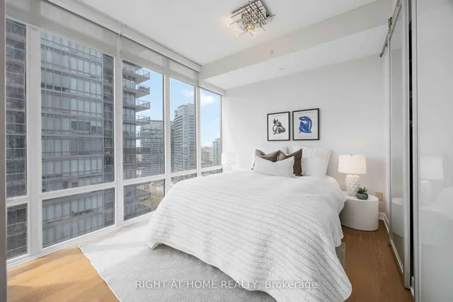 Additional image 16 of 90 Park Lawn Rd Unit 2205