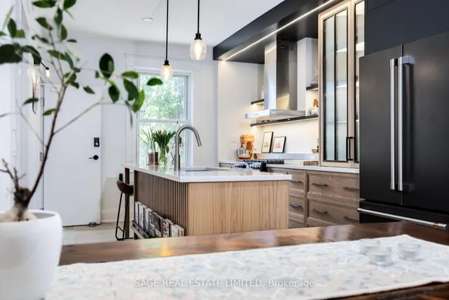 Additional image 8 of 184 Parkmount Rd