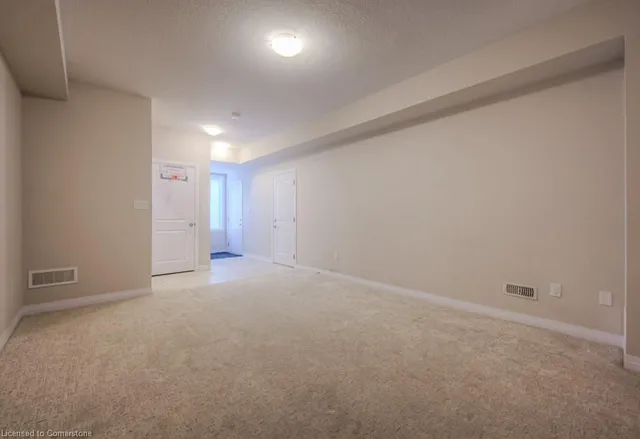 Additional image 33 of 55 Progress Cres