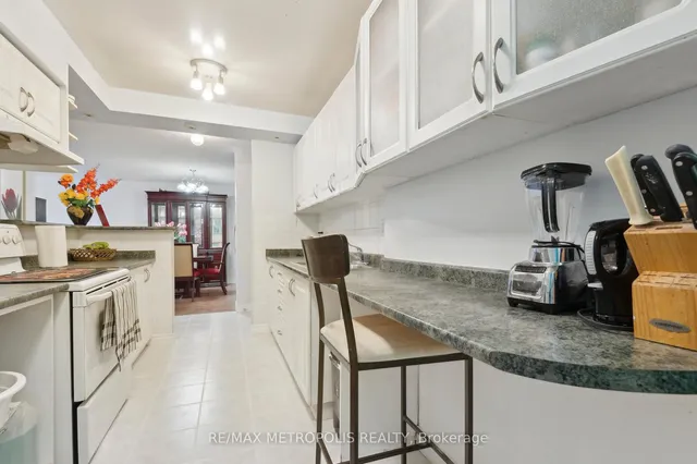 Additional image 16 of 390 DIXON Rd Unit 1207