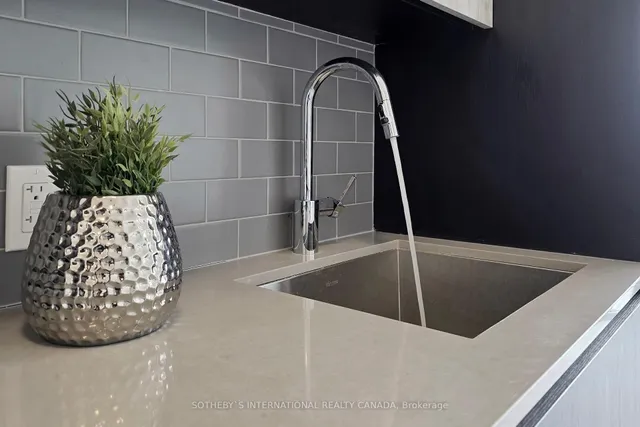 Additional image 24 of 251 Manitoba St Unit 2011