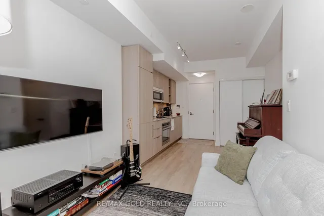 Additional image 8 of 50 Ordnance St Unit 2506