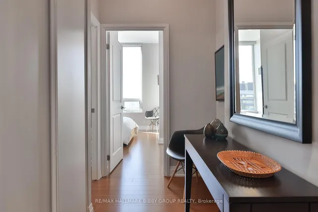 Additional image 19 of 530 St Clair Ave Unit PH06