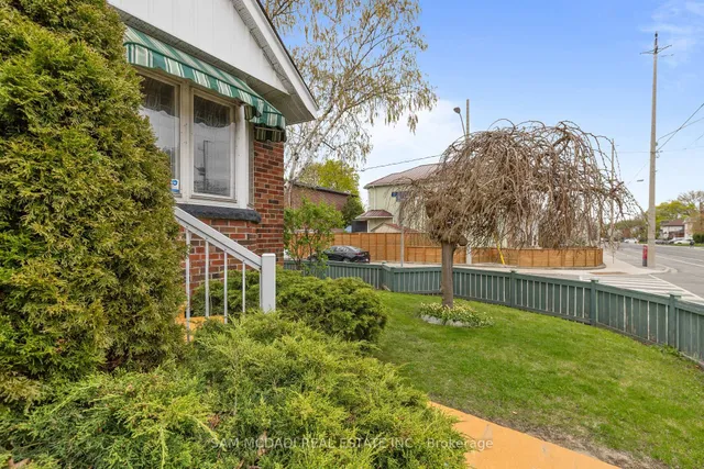 Additional image 6 of 319 Cosburn Ave