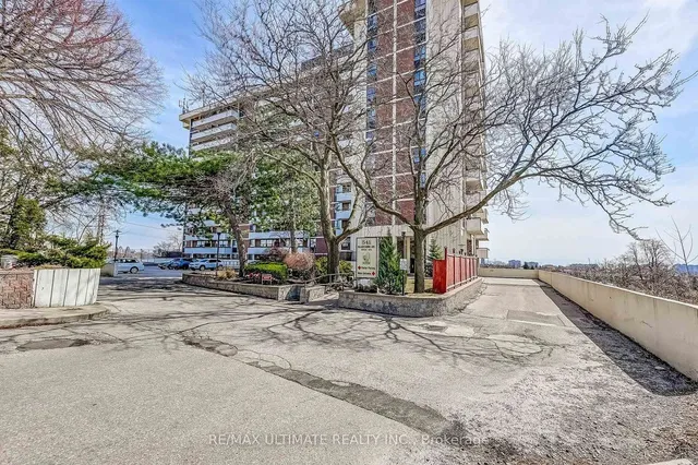 Additional image 3 of 541 Blackthorn Ave Unit 1005