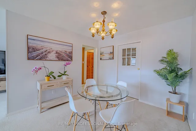 Additional image 8 of 184 Oakmeadow Blvd