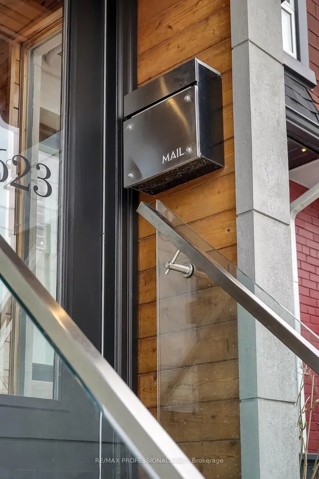 Additional image 5 of 623 Dupont St