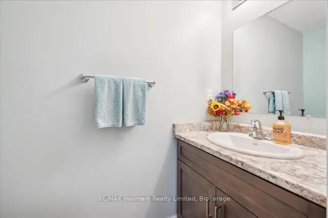 Additional image 27 of 399 Greenfield Ave