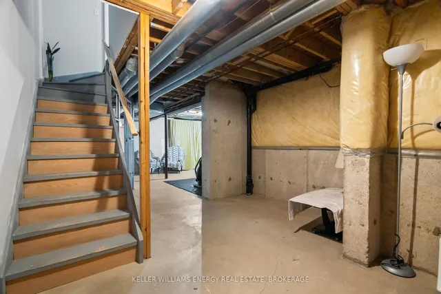 Additional image 24 of 19 Woodstream Ave