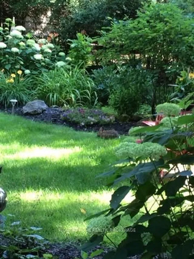 Additional image 27 of 263 Hart Ave