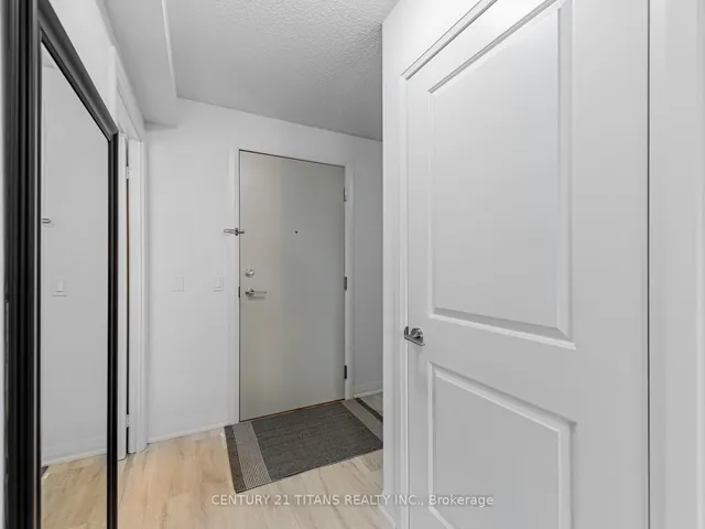 Additional image 4 of 30 Meadowglen Pl Unit 615