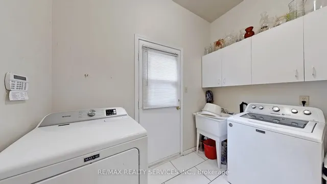 Additional image 22 of 87 Sprucelands Ave