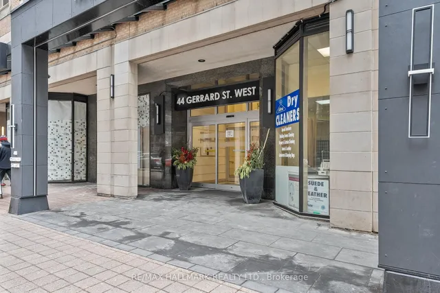 Additional image 15 of 44 Gerrard St Unit PH08