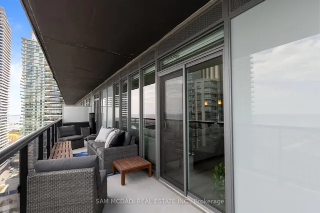 Additional image 30 of 56 Annie Craig Dr Unit 2101