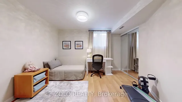 Additional image 42 of 32 Revcoe Dr