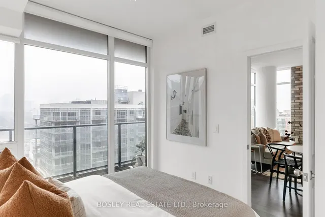 Additional image 14 of 105 George St Unit 1404