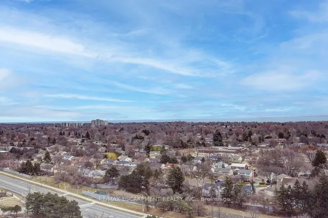 Additional image 17 of 2093 Fairview St Unit 1504