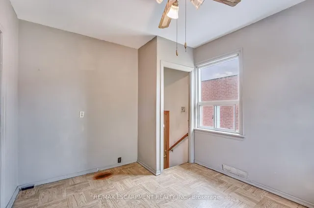 Additional image 25 of 48 Woodbridge Rd