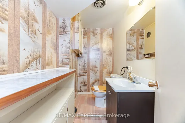 Additional image 31 of 61 Sharbot Ave