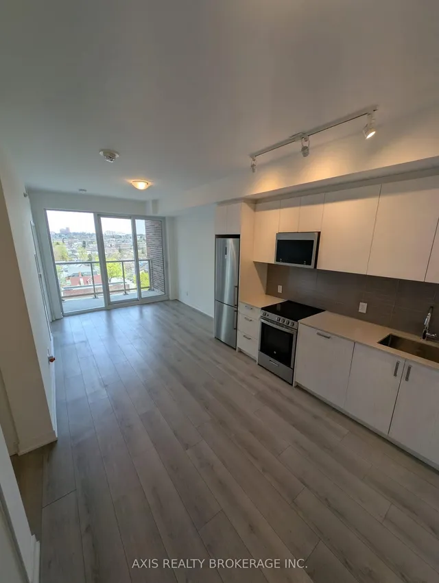 1787 St Clair Ave Unit 812