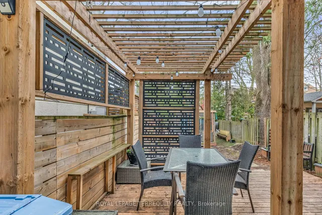 Additional image 21 of 115 Humewood Dr