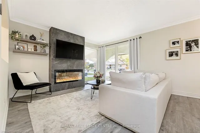 Additional image 4 of 2176 Sunnydale Dr