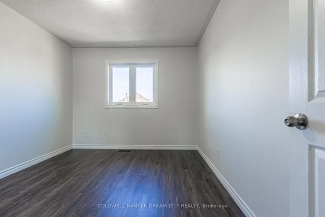 Additional image 26 of 5 Asterwind Cres