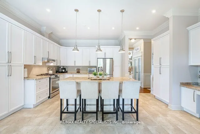 Additional image 12 of 1 Odeon St