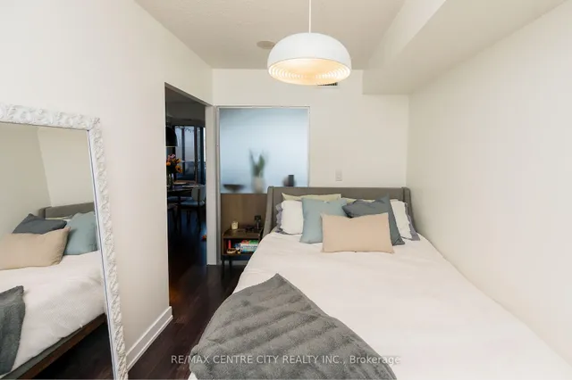 Additional image 23 of 11 Superior Ave Unit 407