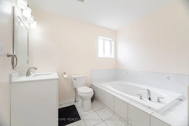 Additional image 21 of 1322 Mowat Lane