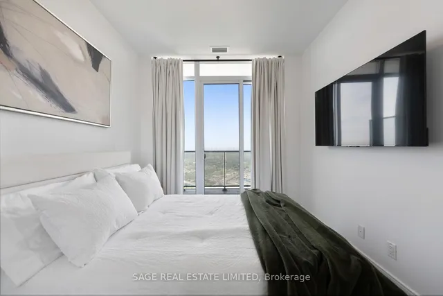 Additional image 10 of 70 Annie Craig Dr Unit 5401