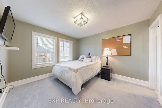 Additional image 10 of 100 Dells Cres