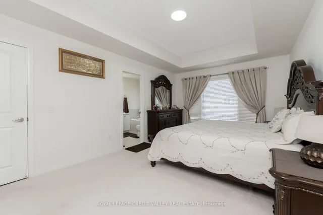 Additional image 41 of 96 Yale Dr