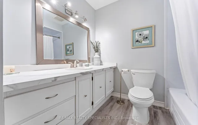 Additional image 26 of 93 Collins Cres