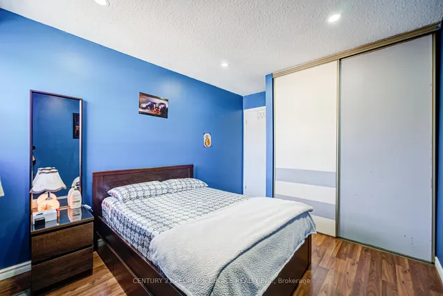 Additional image 30 of 4020 Brandon Gate Dr Unit 8