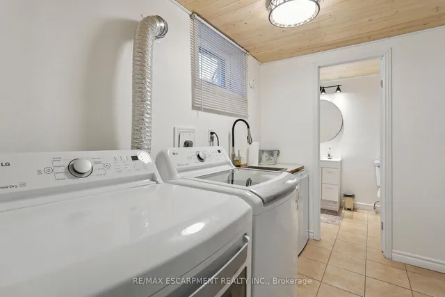 Additional image 37 of 2187 Sandringham Dr