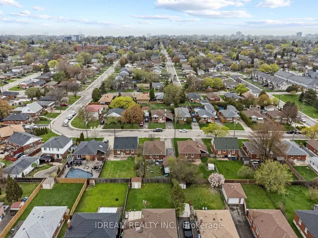 Additional image 8 of 33 Alderney Ave