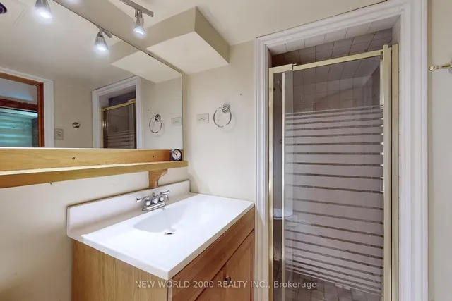 Additional image 30 of 5 Parker Ave