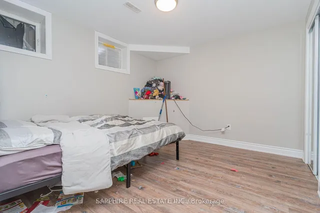 Additional image 25 of 550 Lear Gate