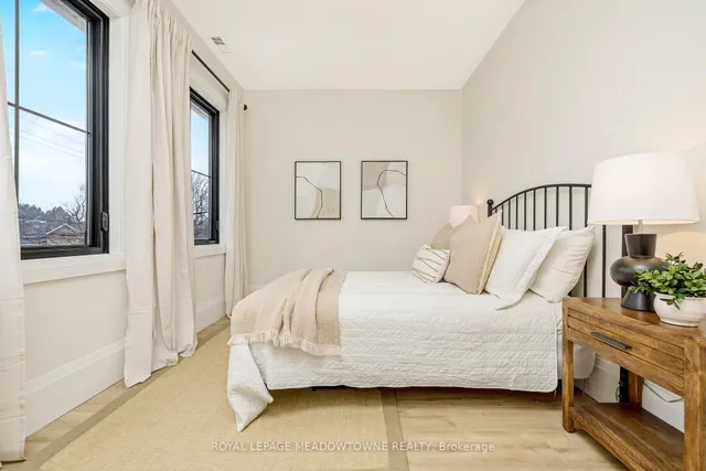 Additional image 38 of 79 Fulton St