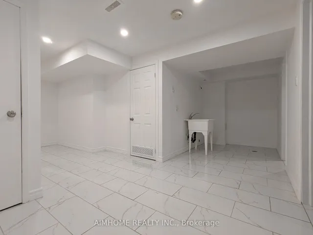 Additional image 29 of 3081 Bridletowne Circ