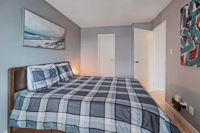 Additional image 19 of 650 Queens Quay Unit 509