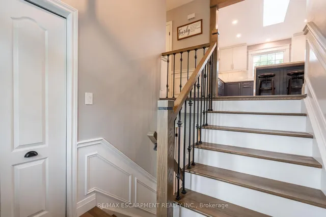 Additional image 28 of 13 Woodend Dr