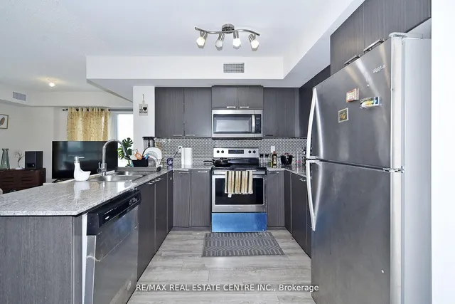Additional image 7 of 2152 Lawrence Ave Unit 808