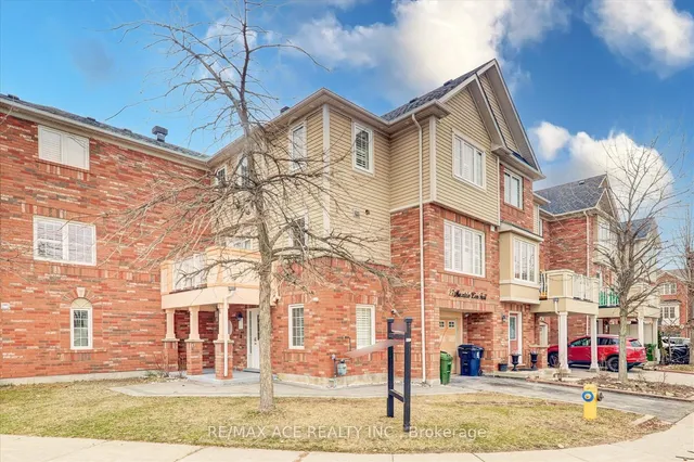 Additional image 2 of 27 Mountain Lion Tr