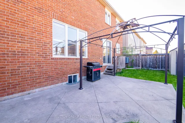 Additional image 42 of 925 Dice Way