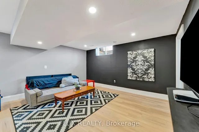 Additional image 38 of 509 PINE HOLLOW Crt