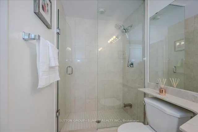 Additional image 16 of 50 Absolute Ave Unit 1402