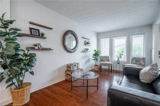 Additional image 7 of 304 Acadia Dr